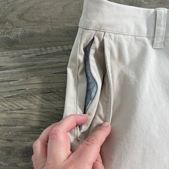 NWT Bonobos 9 in Flat Front Shorts - Picture 5 of 8